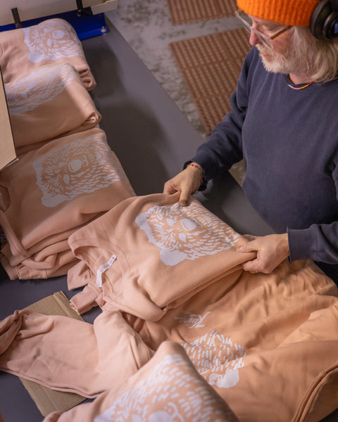 Peachy Bear Sweatshirts *New*